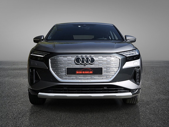 Audi Q4 e-tron 2 of 30