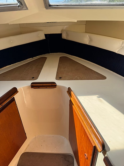 Fairline 16 of 20