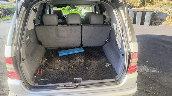 Mercedes-Benz Ml 270 Cdi 2001 photo 2