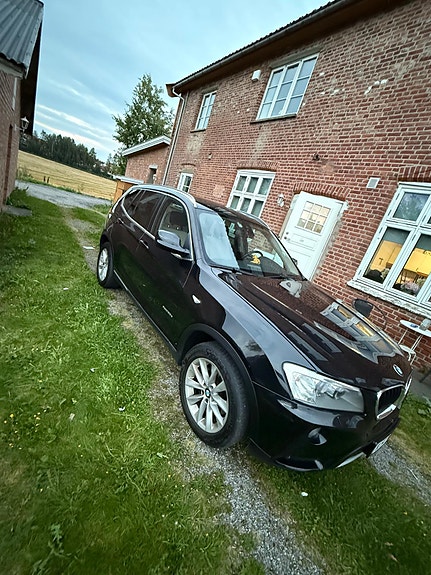 BMW X3 13 of 16