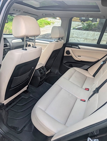 BMW X3 9 of 16
