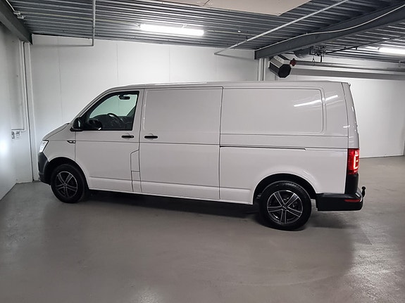 Volkswagen Transporter 4 of 5