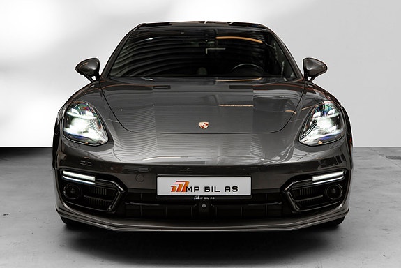 Porsche Panamera 5 of 5