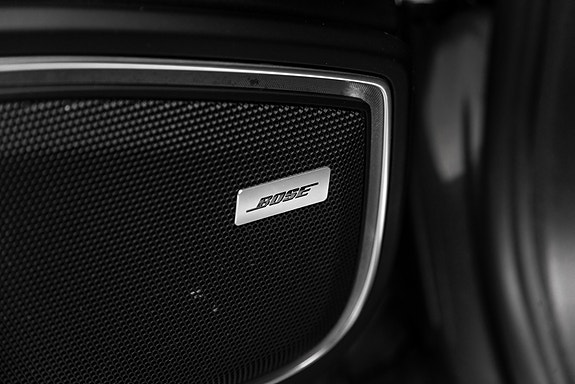 Porsche Panamera 18 of 30