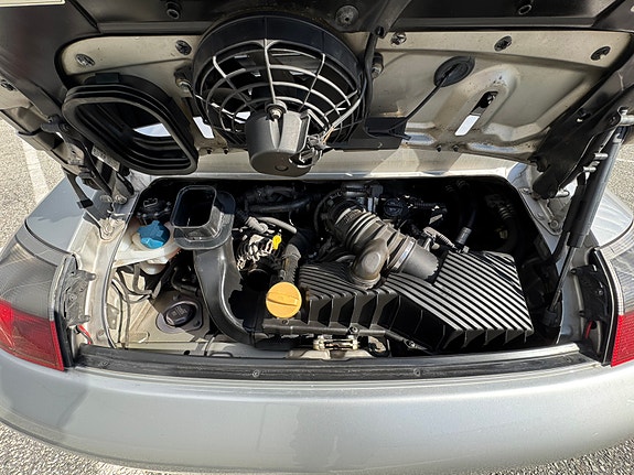Porsche 911 15 of 20