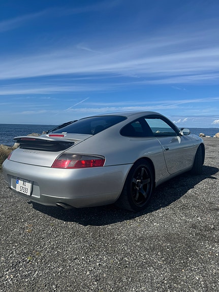 Porsche 911 3 of 20