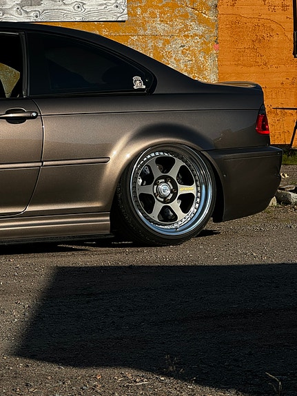 BMW M3 2 of 12