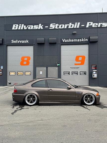 BMW M3 7 of 12