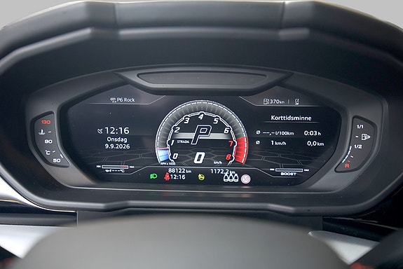 Lamborghini Urus 15 of 30