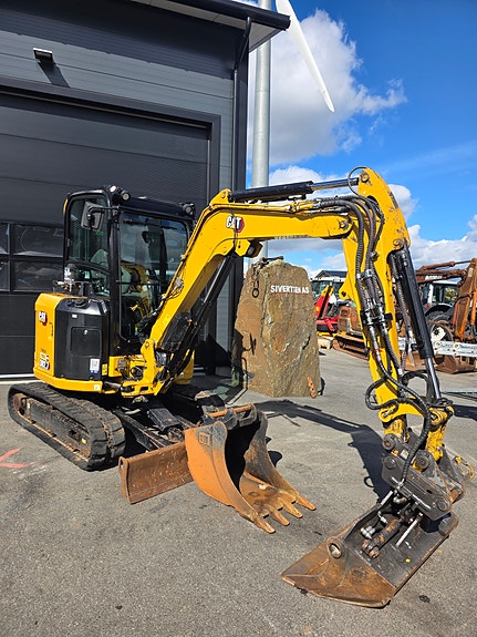 Cat 302.7 "760 timer"