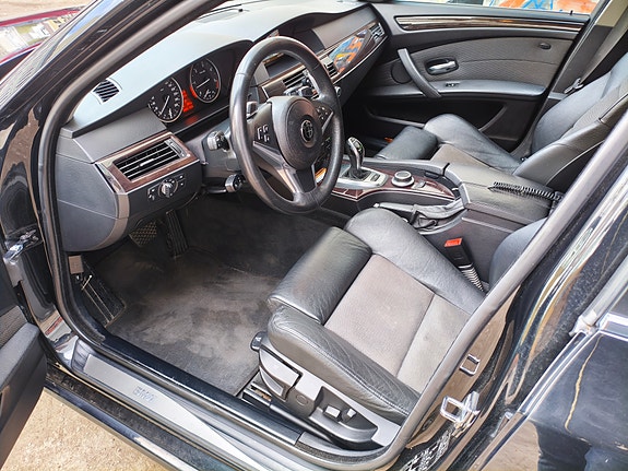 BMW 530d 14 of 19