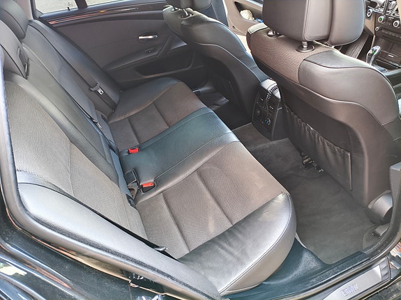BMW 530d 16 of 19