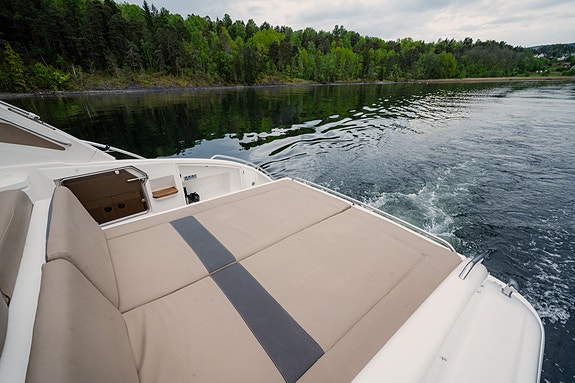 Princess V42 MK2 - Axiom 12", Autopilot, Generator, VPD6, Skipsreg. 11 of 30
