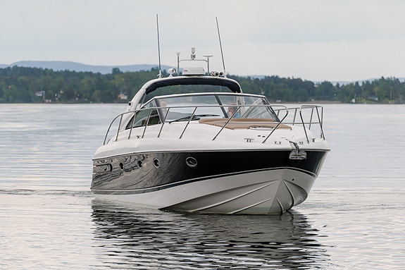 Princess V42 MK2 - Axiom 12", Autopilot, Generator, VPD6, Skipsreg. 3 of 5