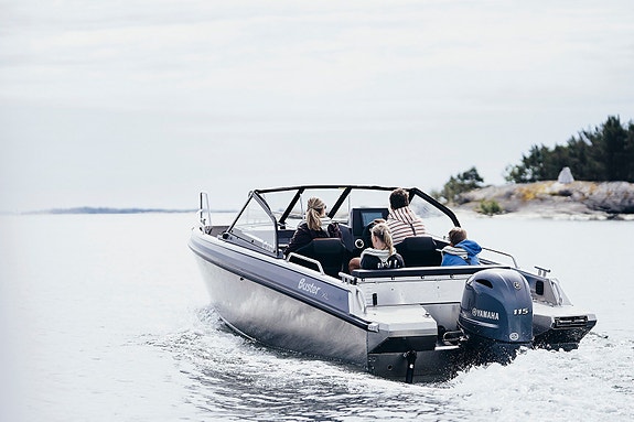 OVERLIGGER! BUSTER XL m/Yamaha F 115hk. MED COMFORT PAKKE. SPAR 43 000,-
