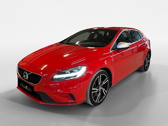 Volvo V40 3 of 5