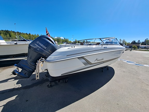 STRØKEN Yamarin 65 DC m/Yamaha F-150