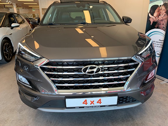 Hyundai Tucson 4 of 5