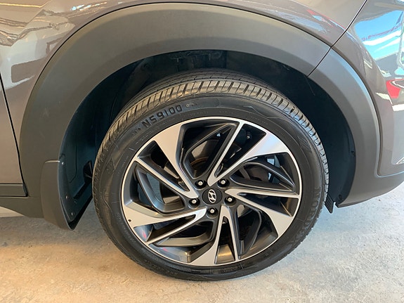 Hyundai Tucson 7 of 30