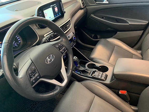 Hyundai Tucson 13 of 30