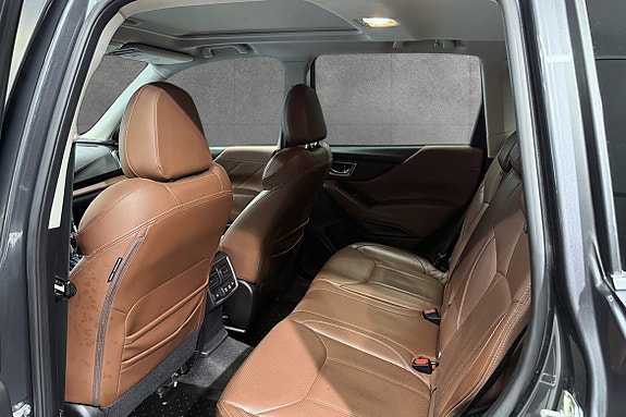 Subaru Forester 16 of 23