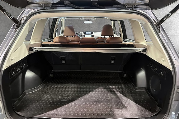 Subaru Forester 17 of 23