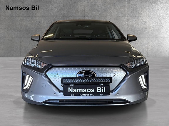 Hyundai IONIQ 2 of 20