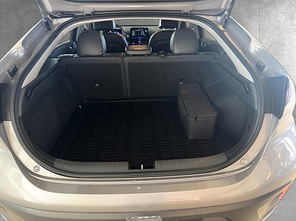 Hyundai IONIQ 20 of 20