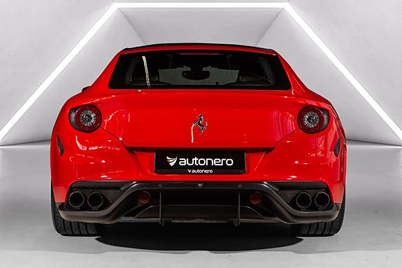 Ferrari FF 4 of 5