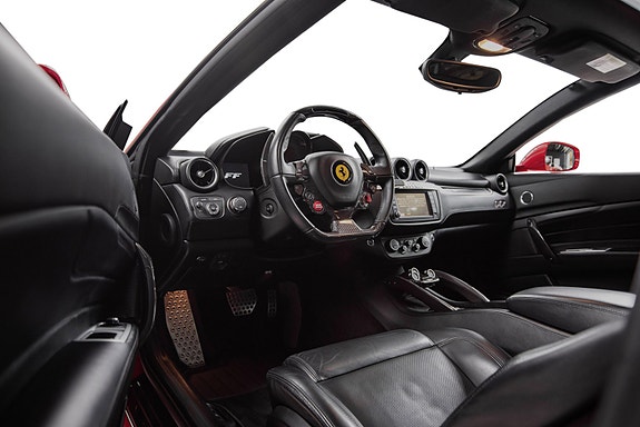 Ferrari FF 16 of 30