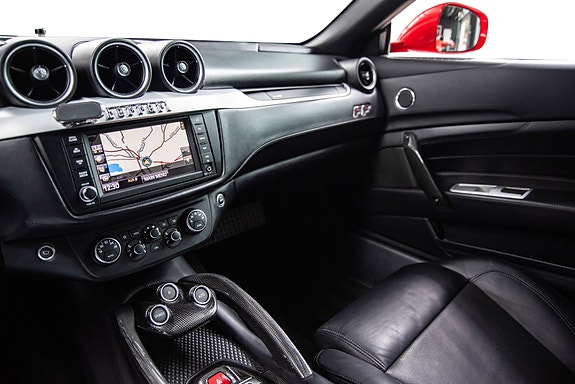 Ferrari FF 25 of 30