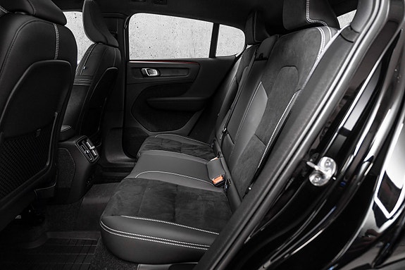 Volvo C40 16 of 30