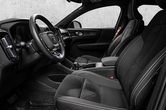 Volvo C40 15 of 30