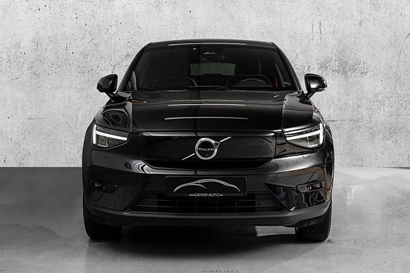 Volvo C40 3 of 30