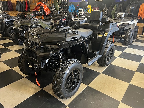 Polaris Sportsman X2 570 SP Black Edition 2 of 6