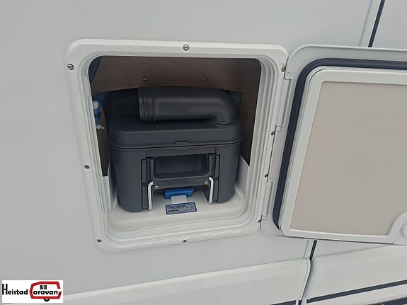 Knaus L!VE I 700 MEG Lithium! 30 of 30