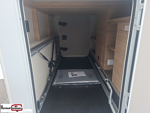 Knaus L!VE I 700 MEG Lithium! 25 of 30