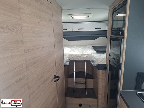 Knaus L!VE I 700 MEG Lithium! 9 of 30