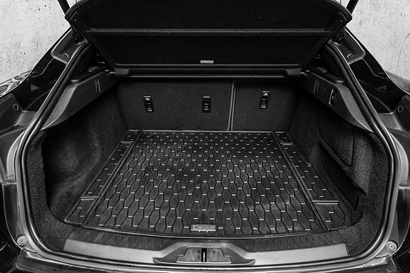 Jaguar I-PACE 29 of 30