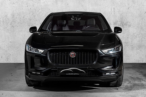 Jaguar I-PACE 3 of 30