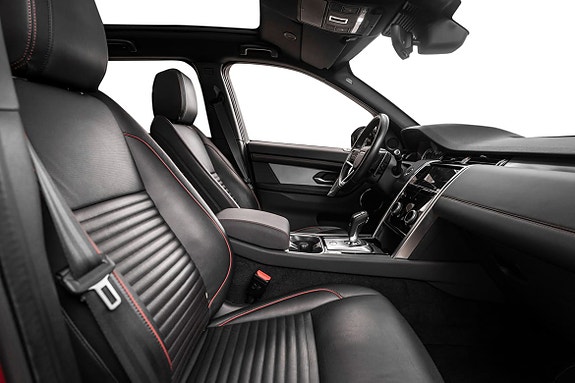 Land Rover Discovery Sport 25 of 27