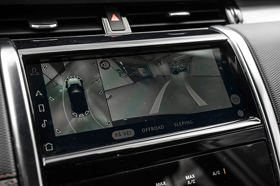 Land Rover Discovery Sport 17 of 26