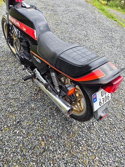 Honda CB 400 N 4 of 7