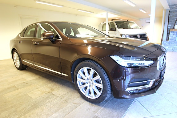 Volvo S90 4 of 5