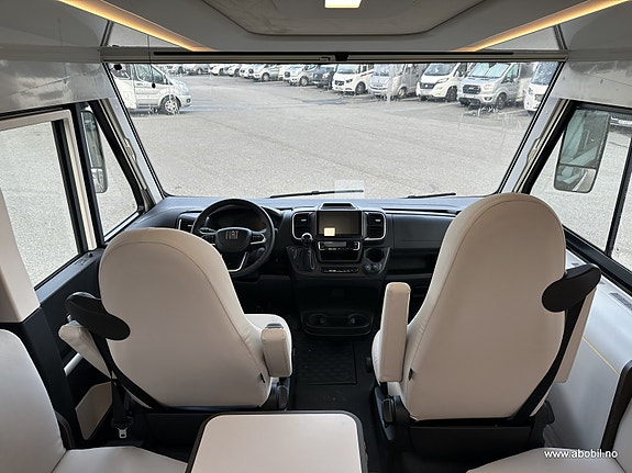 Mobilvetta KEA I90 ALDE / ISOFIX / 180 HK / AUTOMAT/ Litiumbatteri 3 of 30