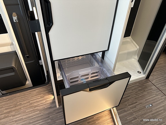 Mobilvetta KEA I90 ALDE / ISOFIX / 180 HK / AUTOMAT/ Litiumbatteri 24 of 30