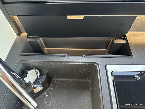 Mobilvetta KEA I90 ALDE / ISOFIX / 180 HK / AUTOMAT/ Litiumbatteri 18 of 30