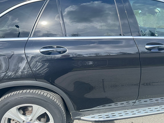 Mercedes-Benz GLC350 e 6 of 10