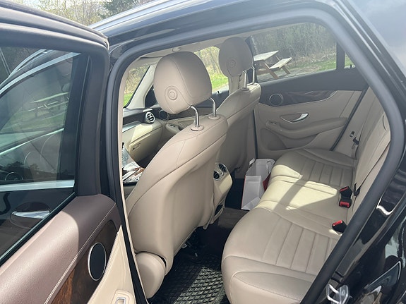 Mercedes-Benz GLC350 e 7 of 10