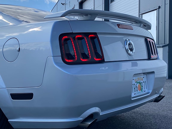 Ford Mustang 14 of 30